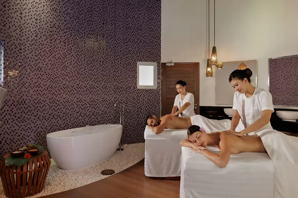 Mercure Maldives Kooddoo Resort image 17