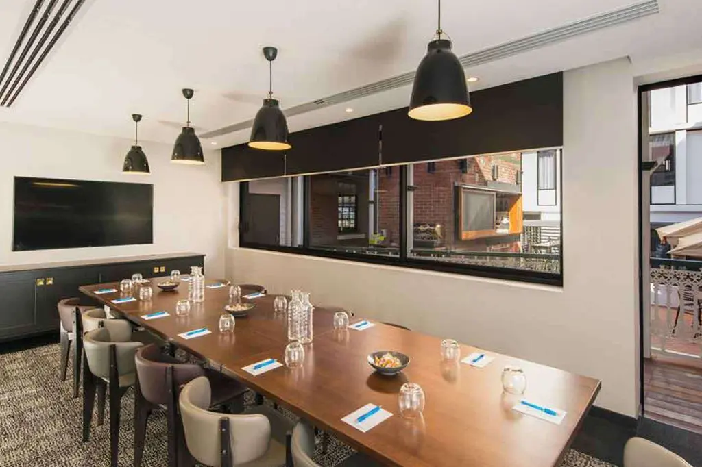 Kennigo Hotel Brisbane, Independent Collection by EVT image 8
