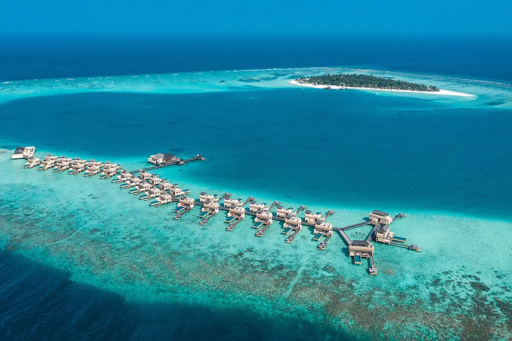 Angsana Velavaru image 4