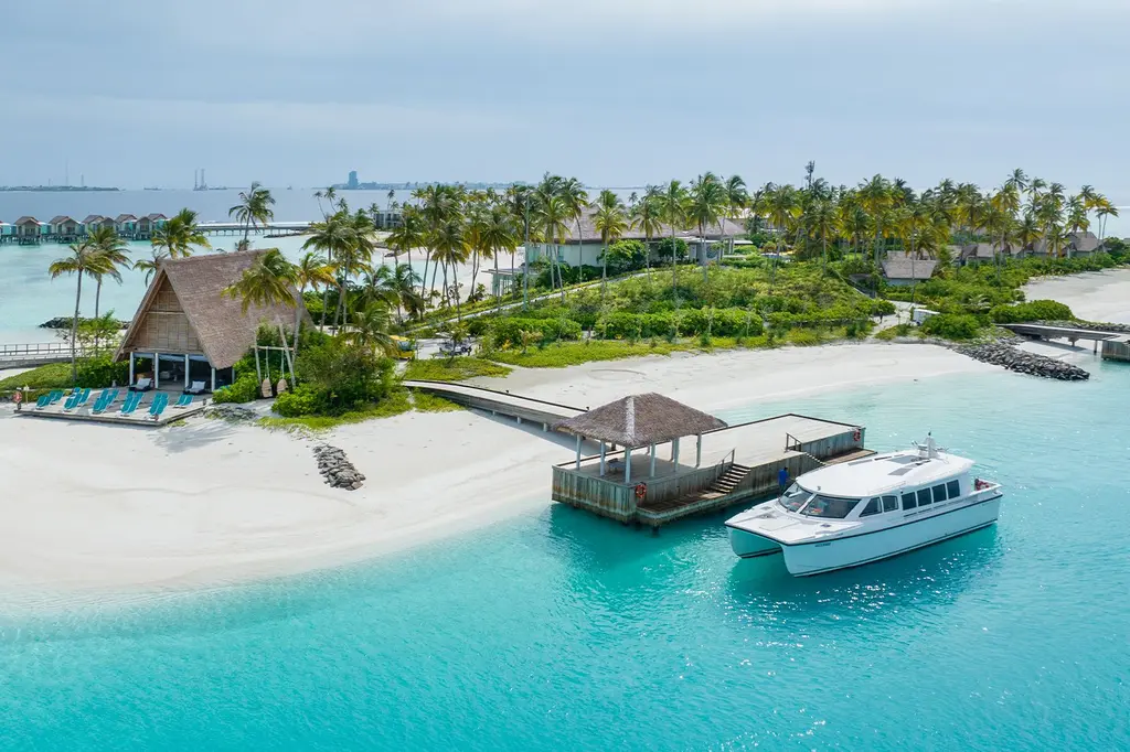 Hard Rock Hotel Maldives image 11